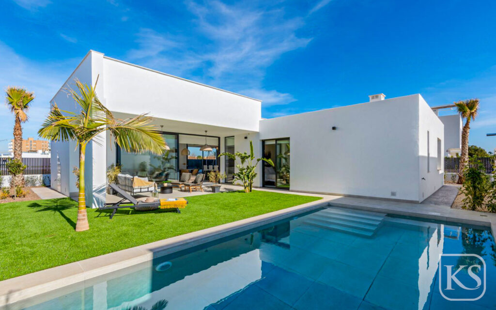 Luxury 3 bed 2 New Build Villas in Mar de Cristal