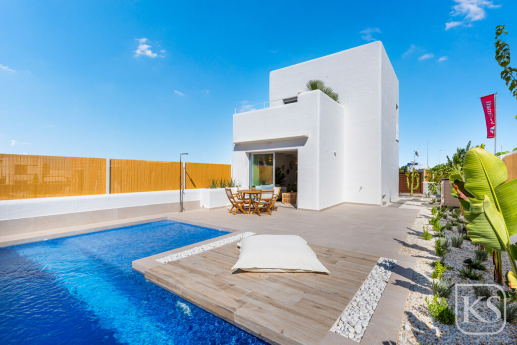 Villa Mykonos - 3 Bed 2 Bath with Private Pool in Los Alcázares