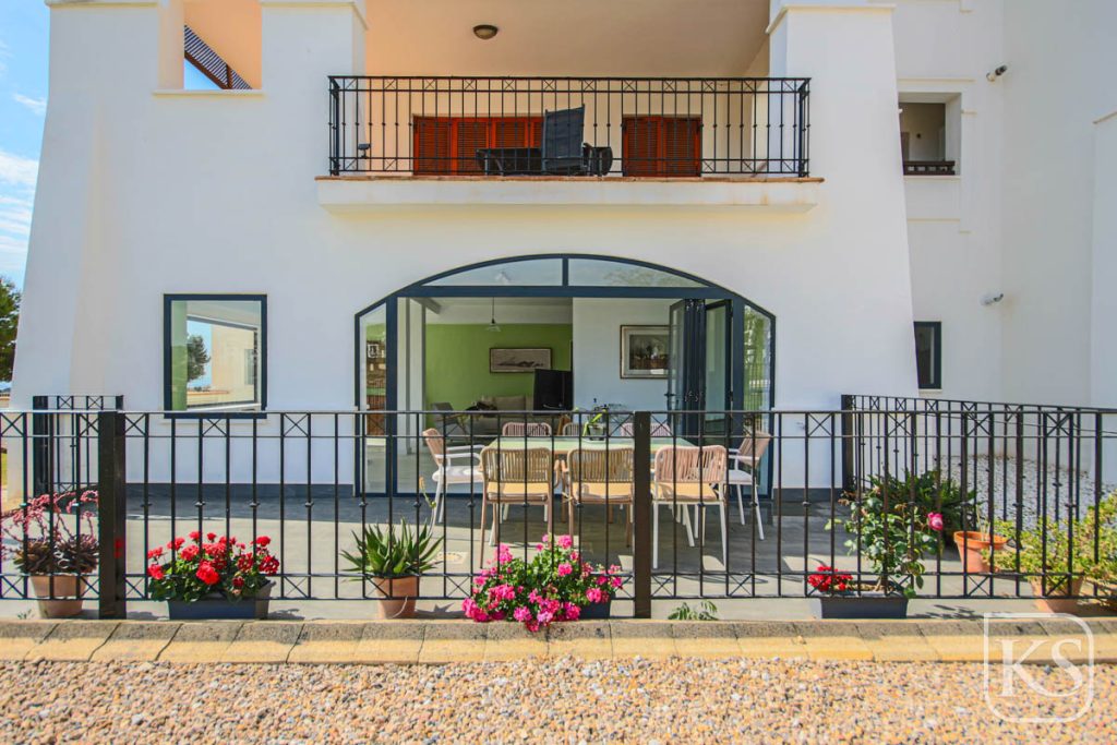 Casita Verde - 2 Bed 2 Bath with Golf and Mountain views and Double Garage